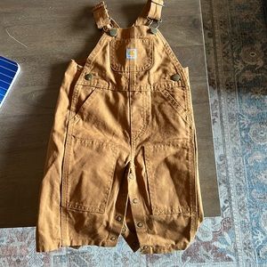 Super cool Carhartt overalls size 6m